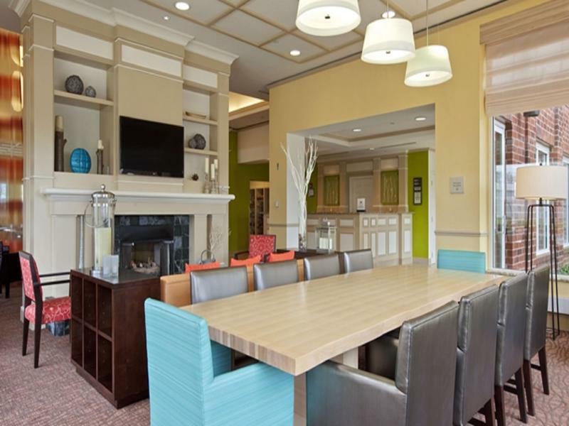 Hilton Garden Inn Хоффман-Эстейтс Экстерьер фото